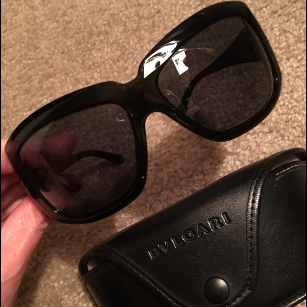 Black Bulgari Sunglasses 🕶 💯 Authentic